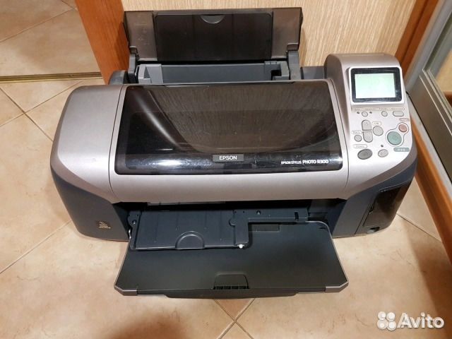Принтер Epson Stylus Photo R 300