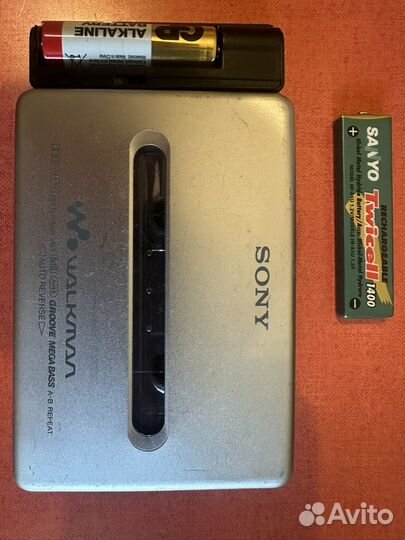 Кассетный плеер sony walkman wm-gx688