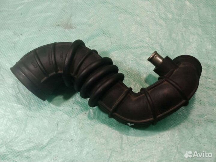 Воздуховод Ford Mondeo 2