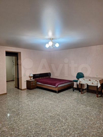 Комната 24 м² в 2-к., 1/2 эт.