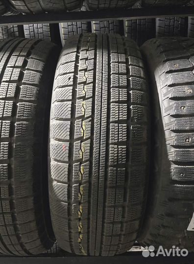Toyo Winter Tranpath MK4a 205/60 R16 92V