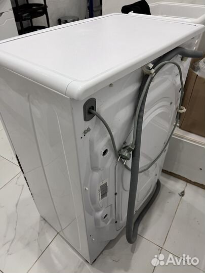 Стиральная машина автомат