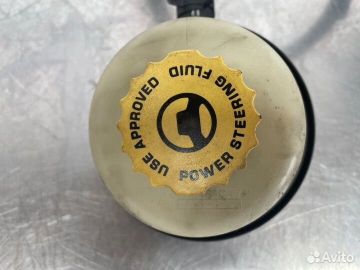 Бачок гидроусилителя Chrysler Voyager 2.4 2001