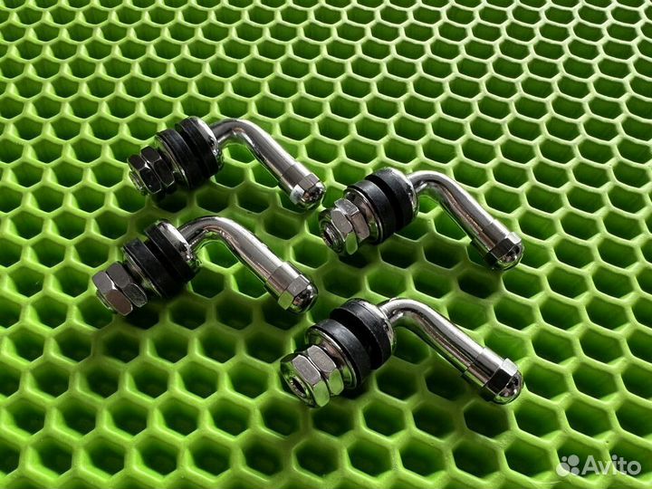 Ниппели 90 градусов. Хром. Новые