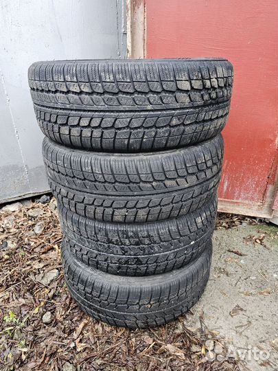 Sunny SN3830 195/50 R16 88H