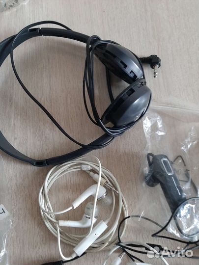 Микронаушники