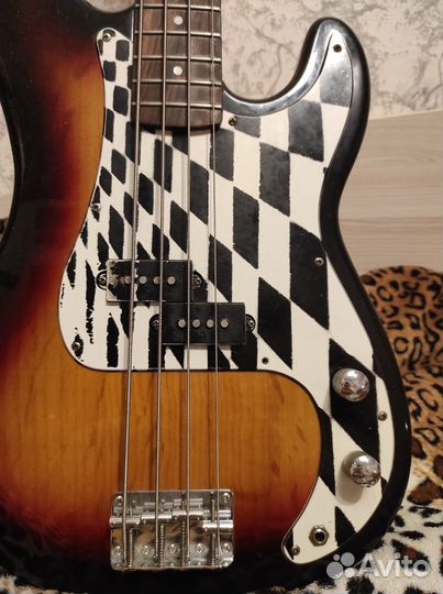 Бас-гитара Stagg SBP-30