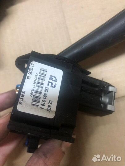 Подрулевой переключатель дворников Volkswagen Golf