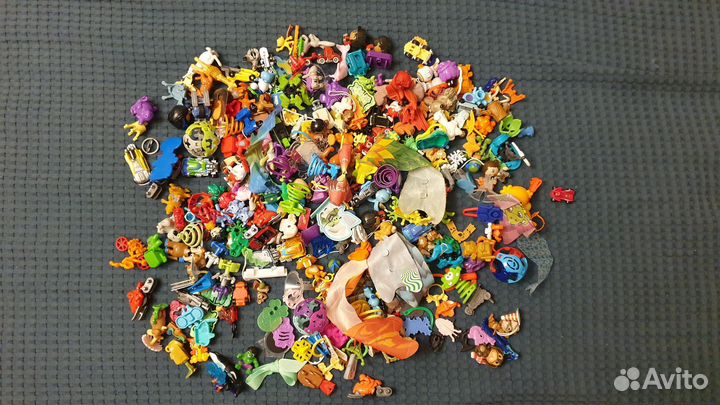 Игрушки из киндера Kinder