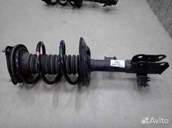 Стойка Toyota rav-4 xa 50