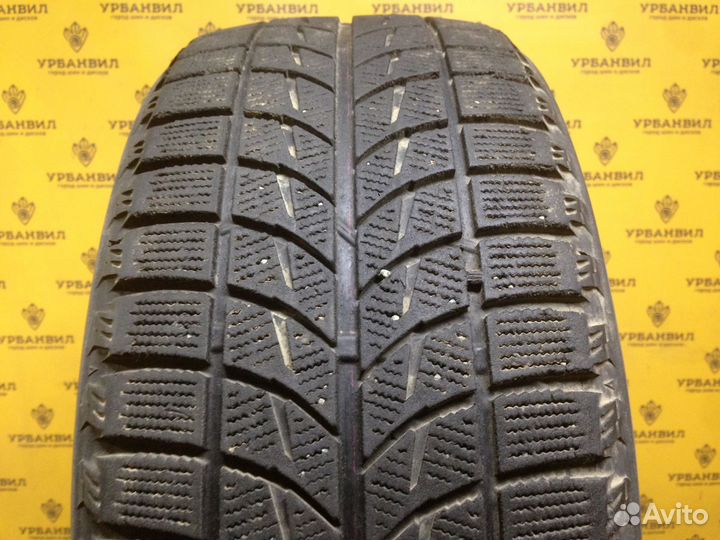 Bridgestone Blizzak WS-60 215/50 R17 95R