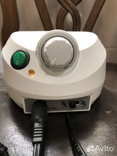 Профессиональный аппарат для маникюра и педикюра