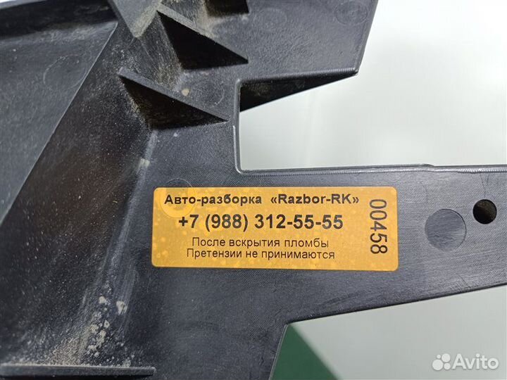 Кронштейн крепления фары левый Bmw X3 E83 2008