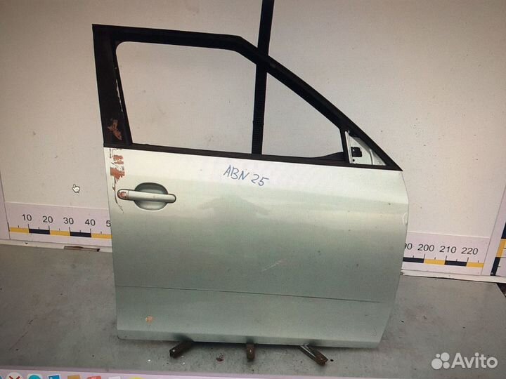 Skoda Fabia 2007-2015 Дверь передняя правая