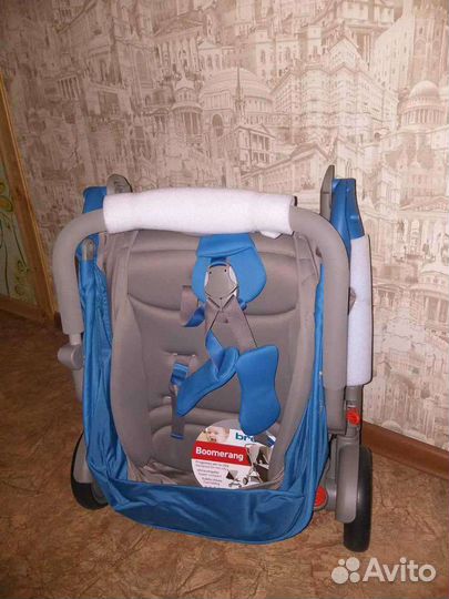 Прогулочная коляска новая