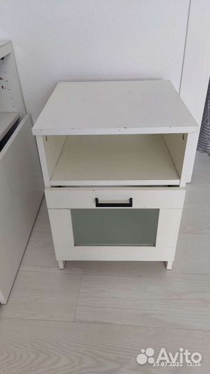 Тумбочка прикроватная IKEA