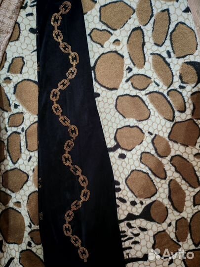 Костюм со стразами шик