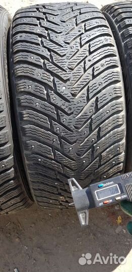 Nokian Tyres Hakkapeliitta 8 235/45 R18