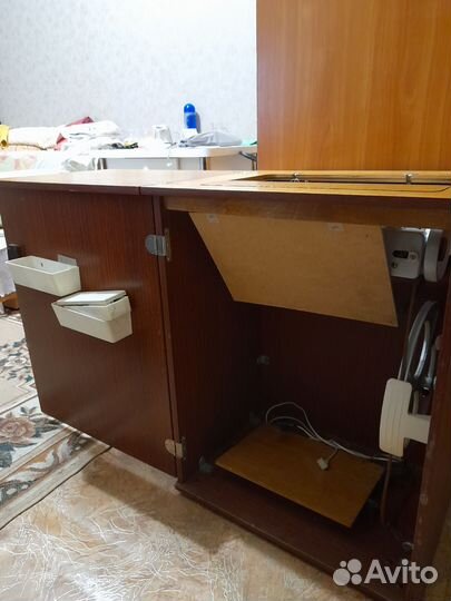 Швейная машина Чайка 2