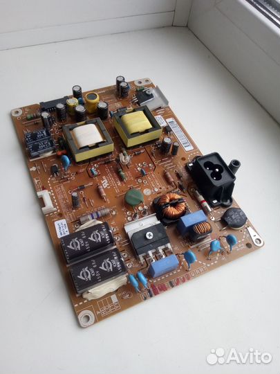 Блок питания EAX65391401(2.6) от LG 32LB650V