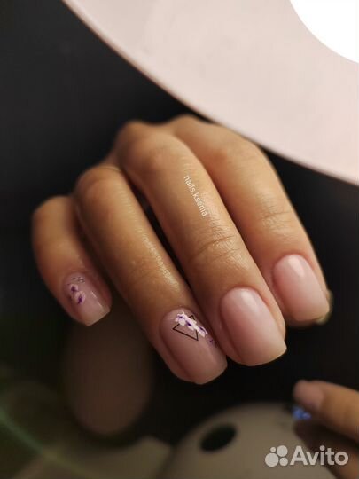 Маникюр- гель лак