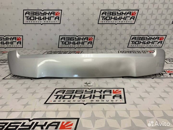 Спойлер Toyota Noah/Voxy 80 2014-2021 год N8896