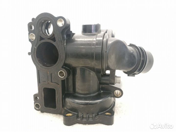 Помпа Audi A4 B8 1.8 cdhb 2008