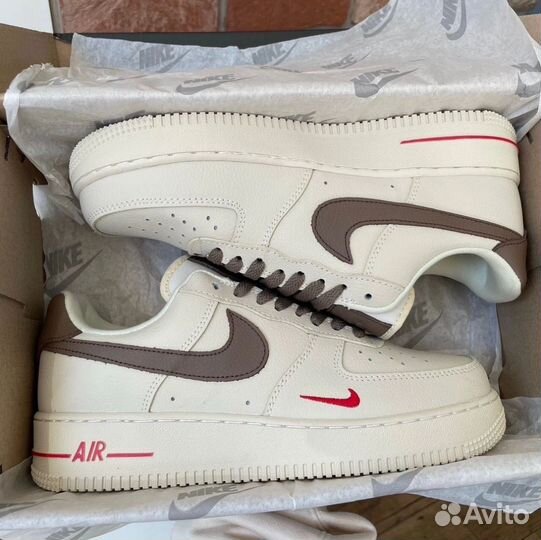 Кроссовки оптом