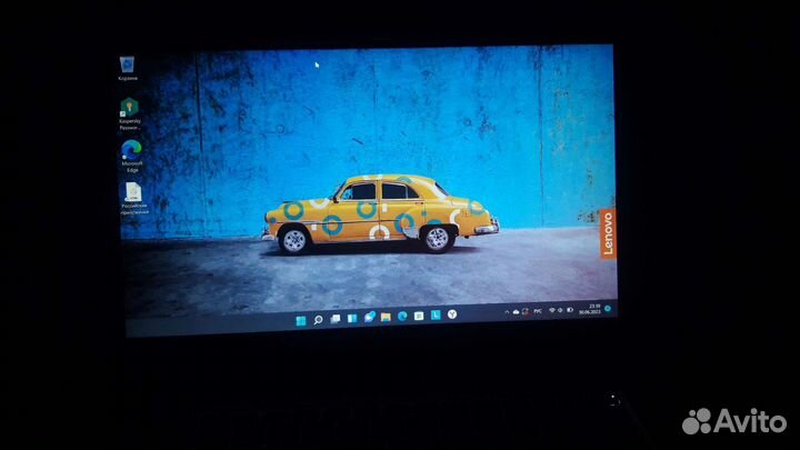 Ноутбук новый на гарантии