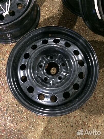 Диски штампованные r15 mitsubishi sigma