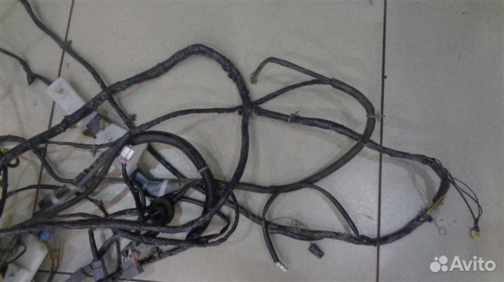 Проводка салона Nissan Cube Z10 1998-2002