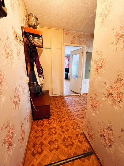 2-к. квартира, 42 м², 2/4 эт.