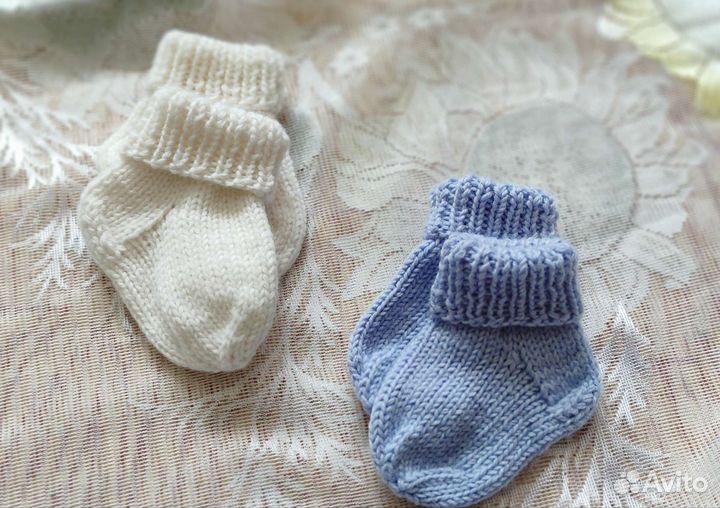 Вязаные детские носочки