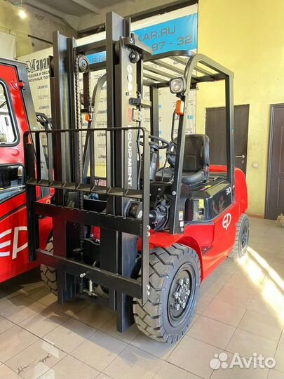 Вилочный погрузчик EP CPCD30, 2023