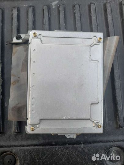 Блок управления двигателем Toyota Corolla E11 2000
