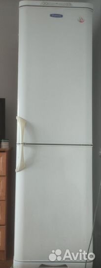 Холодильник бу бирюса
