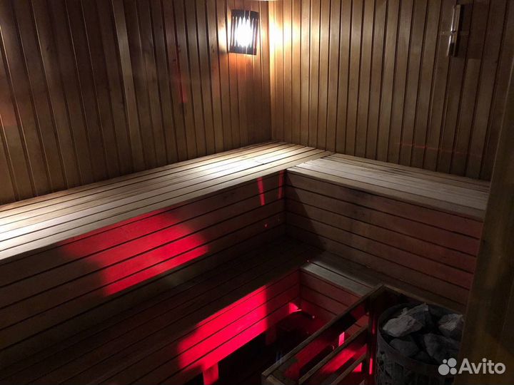 Абонемент в фитнес клуб с бассейном