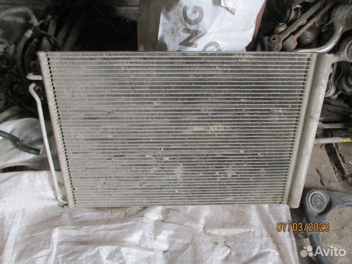 Range Rover Vogue 3 радиатор кондиционера