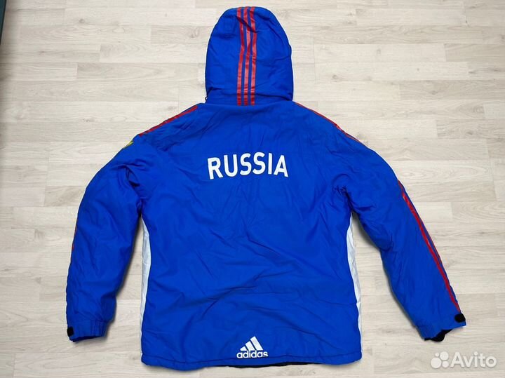 Зимняя куртка adidas сборной России