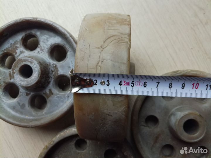 Колеса для тележки