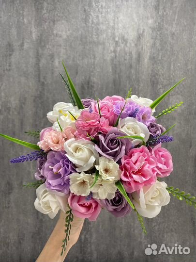 Букеты из мыльных роз