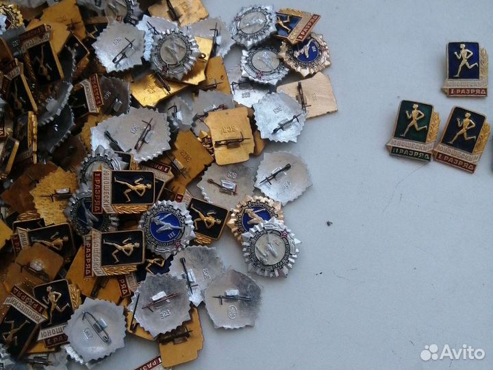 Знак спортивный СССР новый разряд,бгто,гто