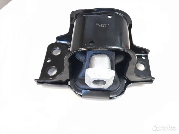 Опора двигателя Renault Nissan Объём 1,6 и 1,4