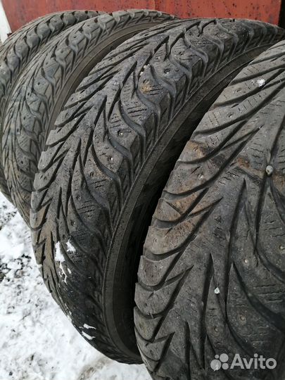 Yokohama 104ZR 6.00/6 R15