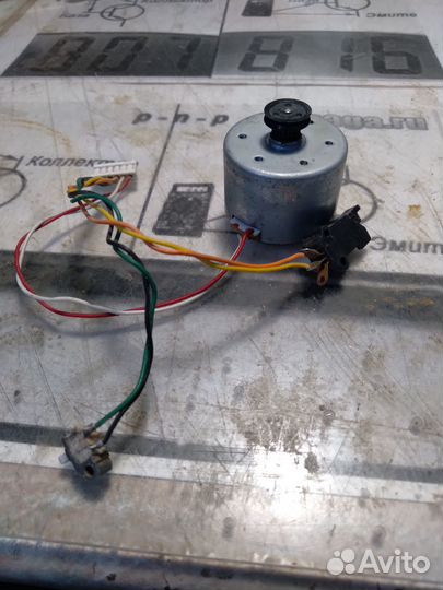 Моторчики для кассетных ауди магнитофонов