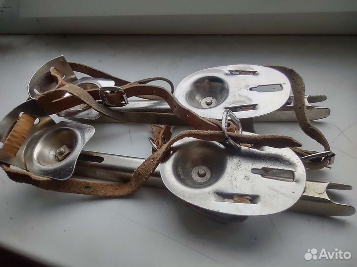 Коньки-снегурки