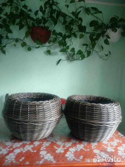 Кашпо из полиротанга