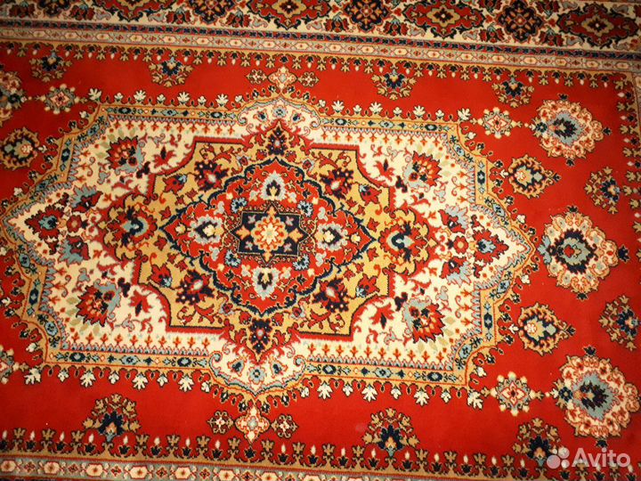 Ковры, плед, покрывало на 2хспал-ю кровать