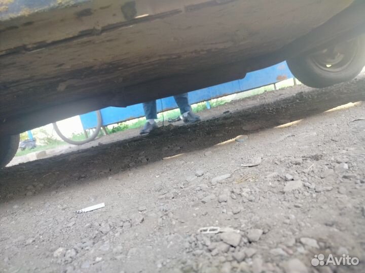 ВАЗ 2109 1.5 МТ, 2000, 200 000 км