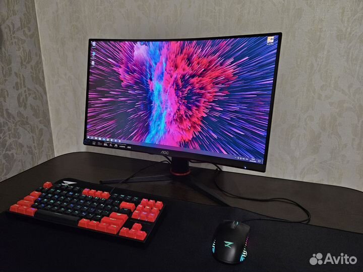 Новый изогнутый монитор AOC 165Гц